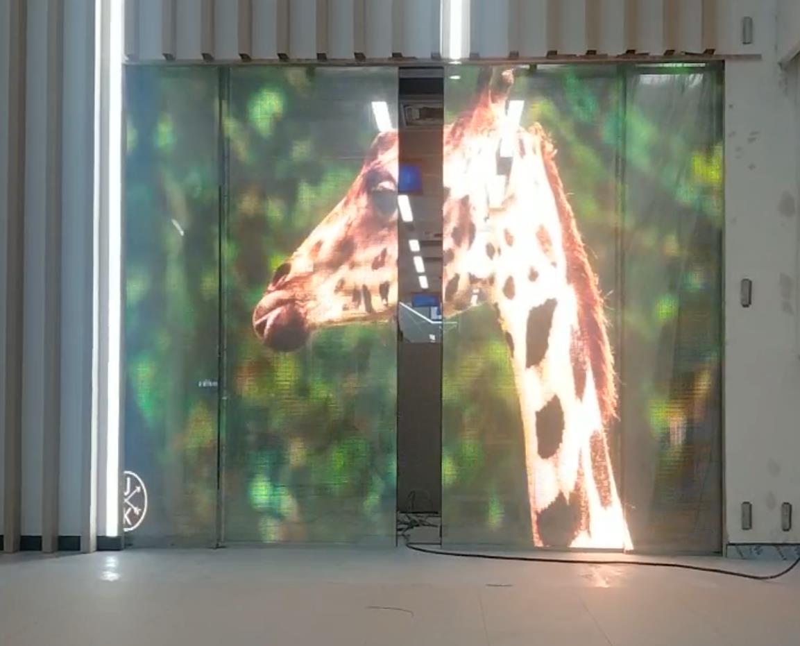 杭州某商場貼膜屏對開門案例