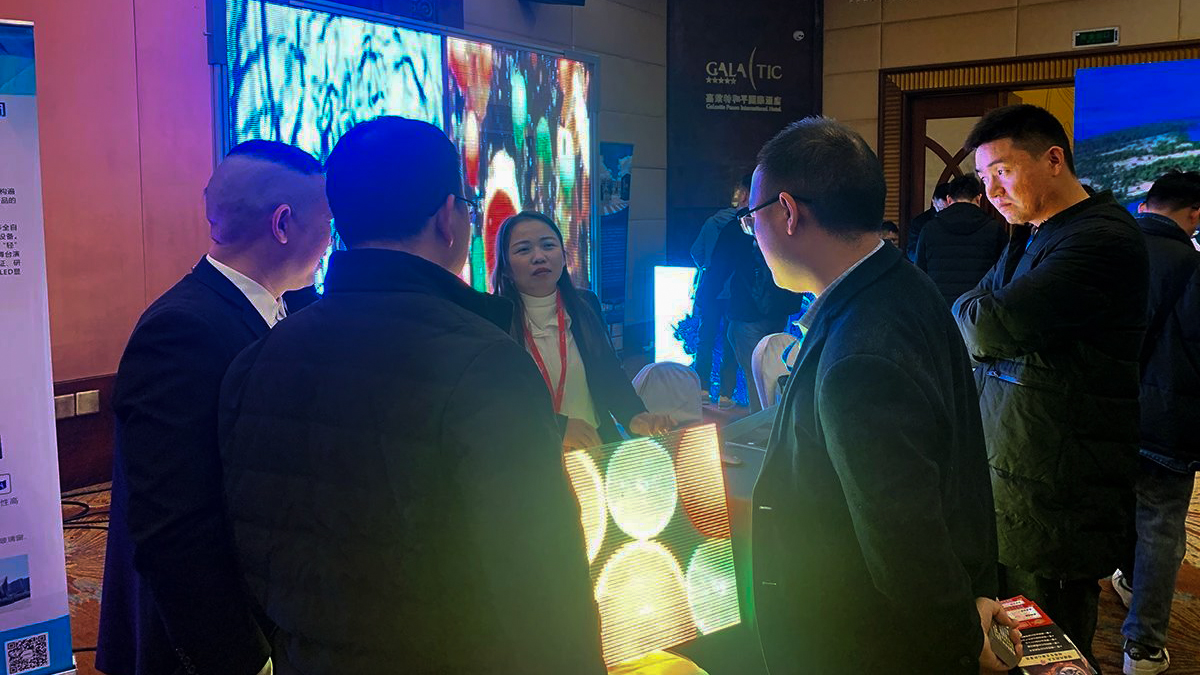 2023全國(guó)LED顯示行業(yè)精品巡展南昌站德利僼光電現(xiàn)場(chǎng)