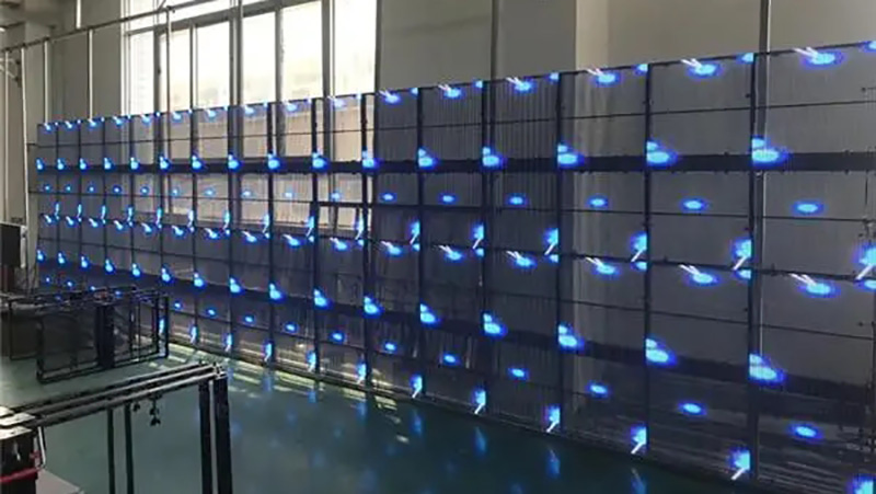 LED透明屏出貨前為什么要老化？