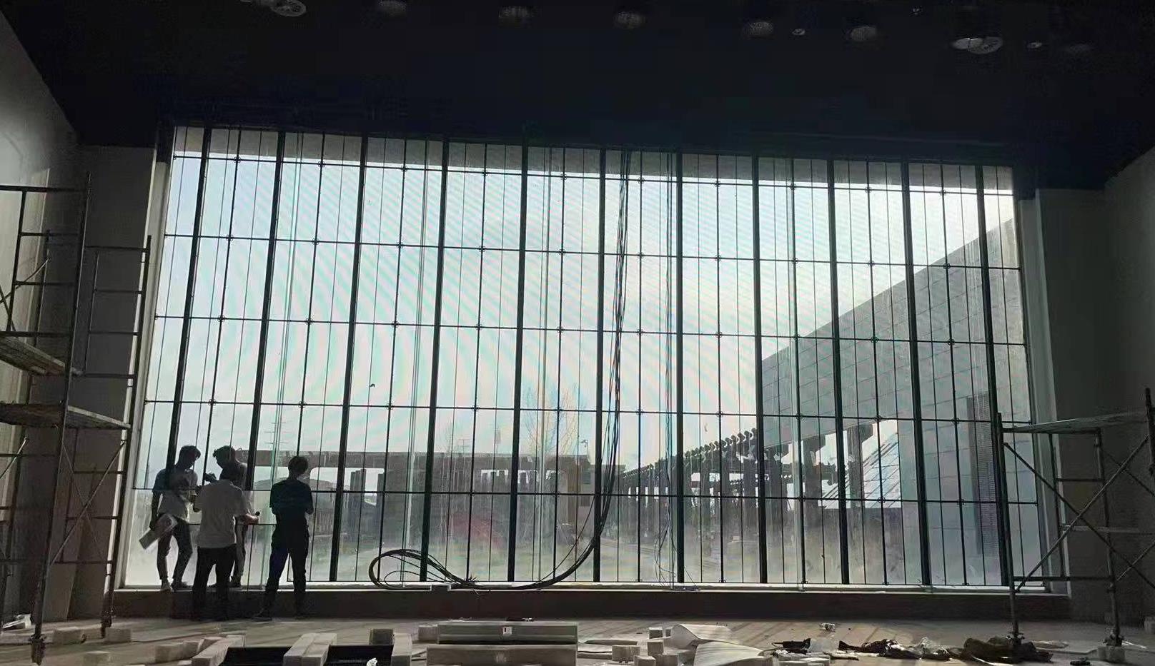 LED透明屏前維護(hù)和后維護(hù)指的是什么？