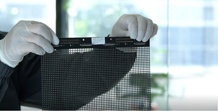 2025顯示黑科技LED全息隱形屏