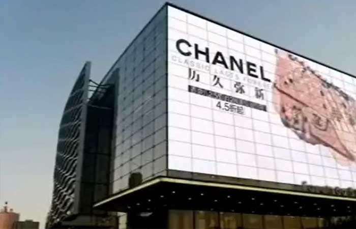 led貼膜屏外墻玻璃