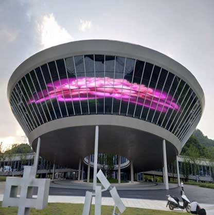 P15D 格柵屏：462平方